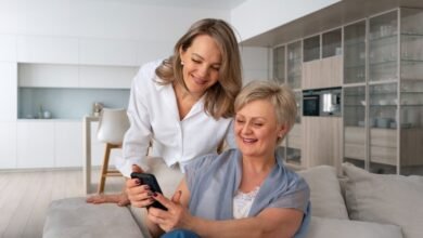 How to Communicate Effectively with Someone Living with Dementia?