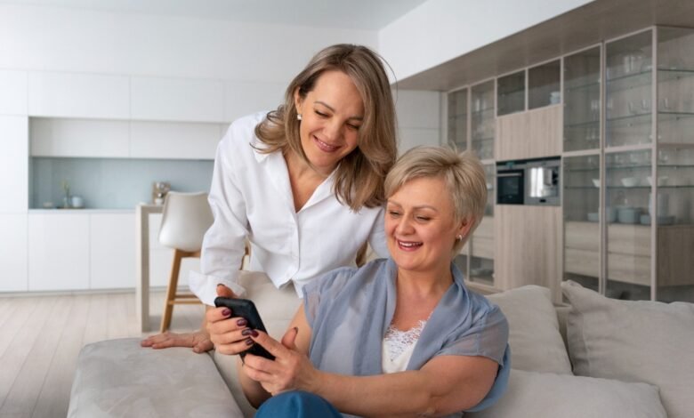 How to Communicate Effectively with Someone Living with Dementia?